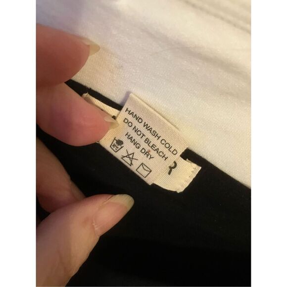 LA Winner 2 Pk Camis w/ Shelf Bra OS Plus - Picture 9 of 14